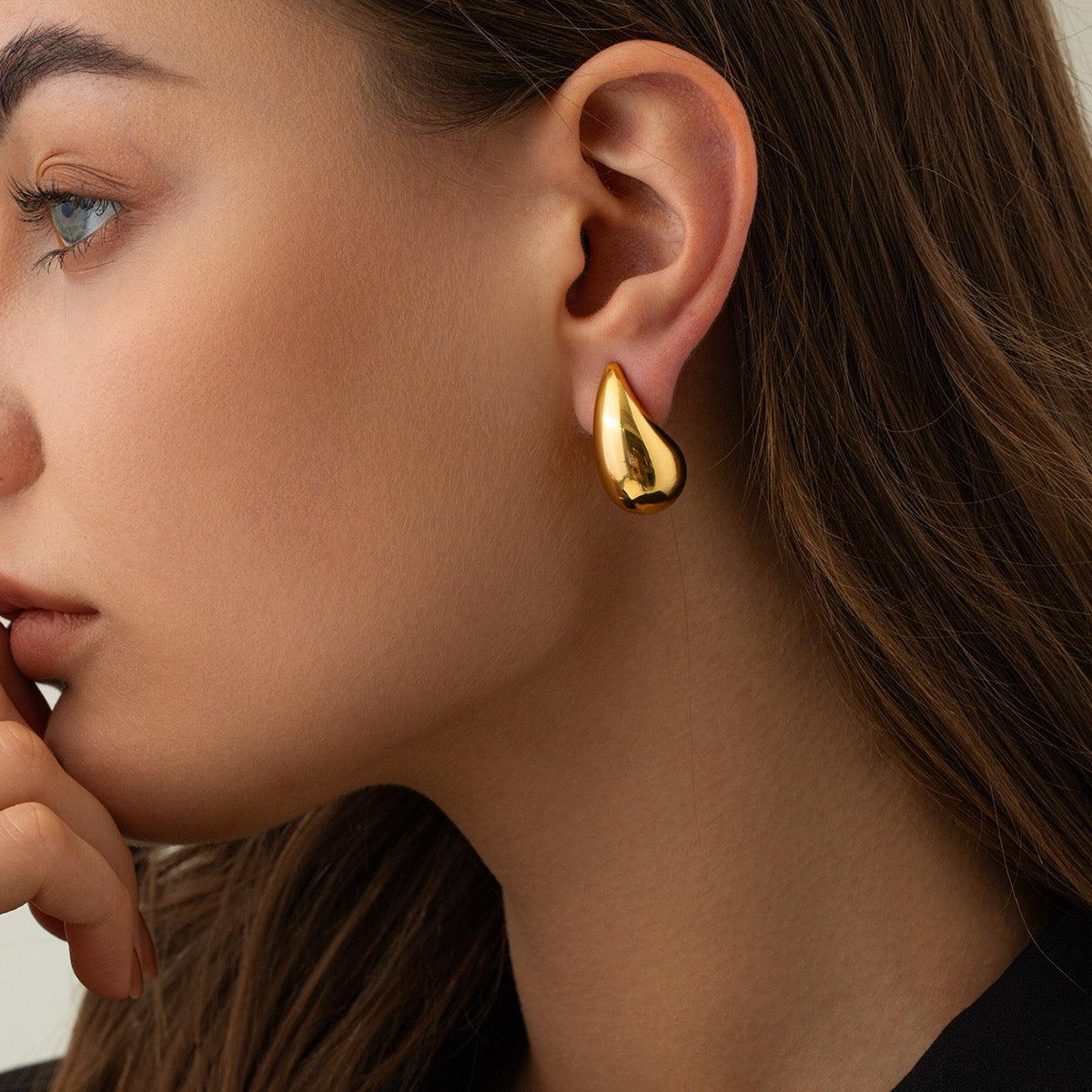 MIRA DROPLET EARRINGS