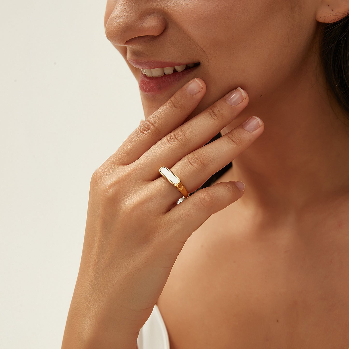 MARA RING | WHITE PEARL