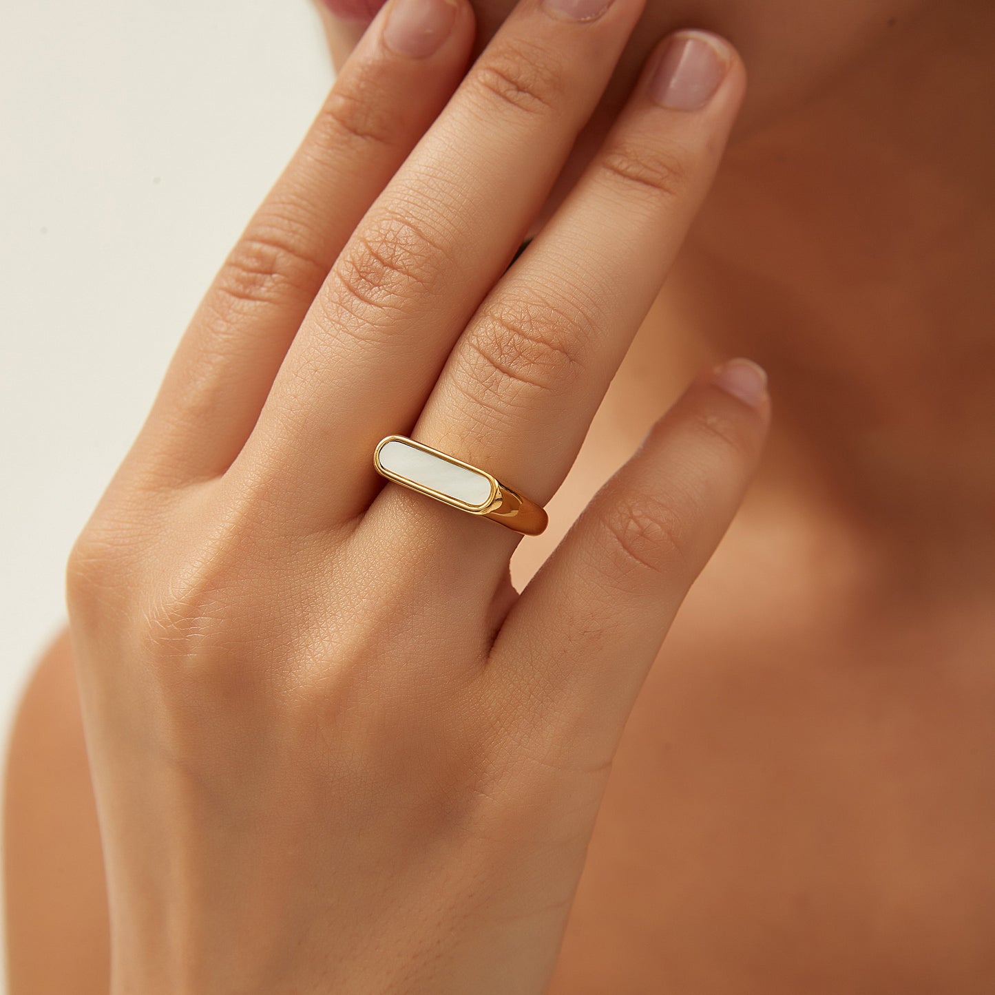 MARA RING | WHITE PEARL