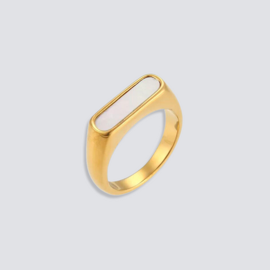 MARA RING | WHITE PEARL