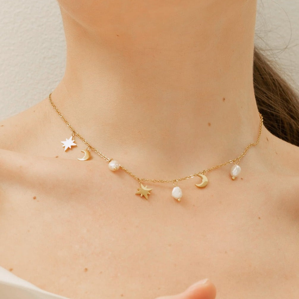 CHANDRA PEARL NECKLACE