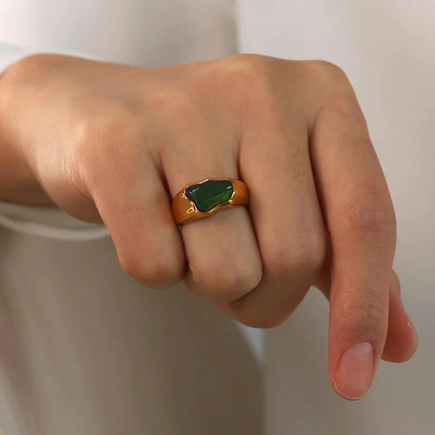 VENICE RING | EMERALD