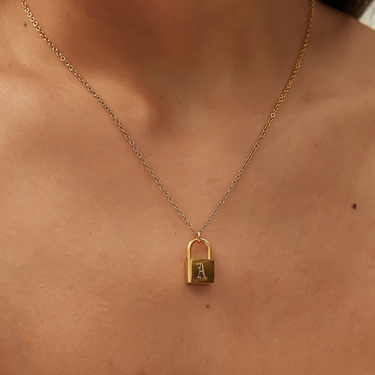 14K GOLD LOCK LETTER NECKLACE