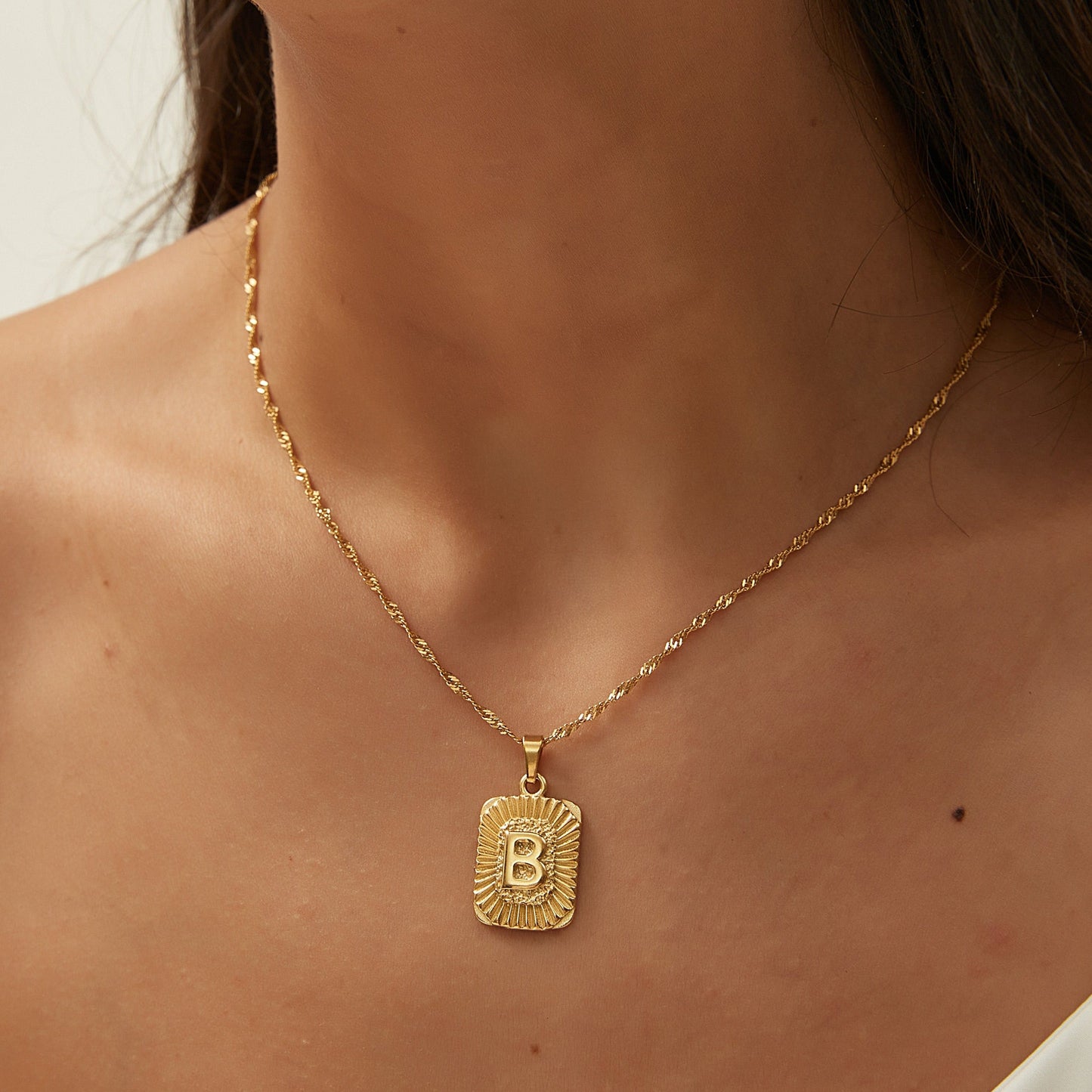 14K GOLD SQUARE LETTER NECKLACE