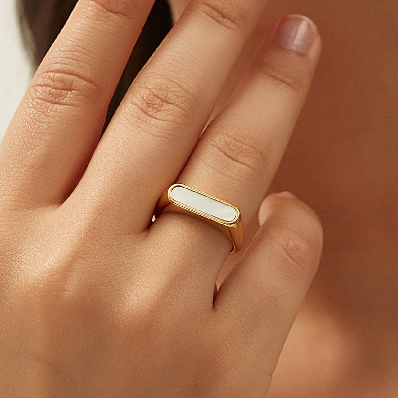 MARA RING | WHITE PEARL