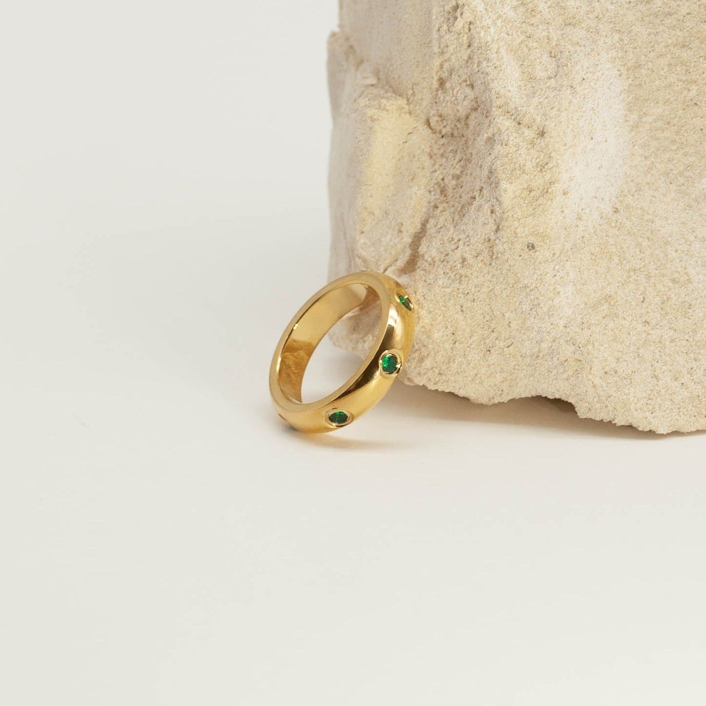 ELOISE RING | EMERALD