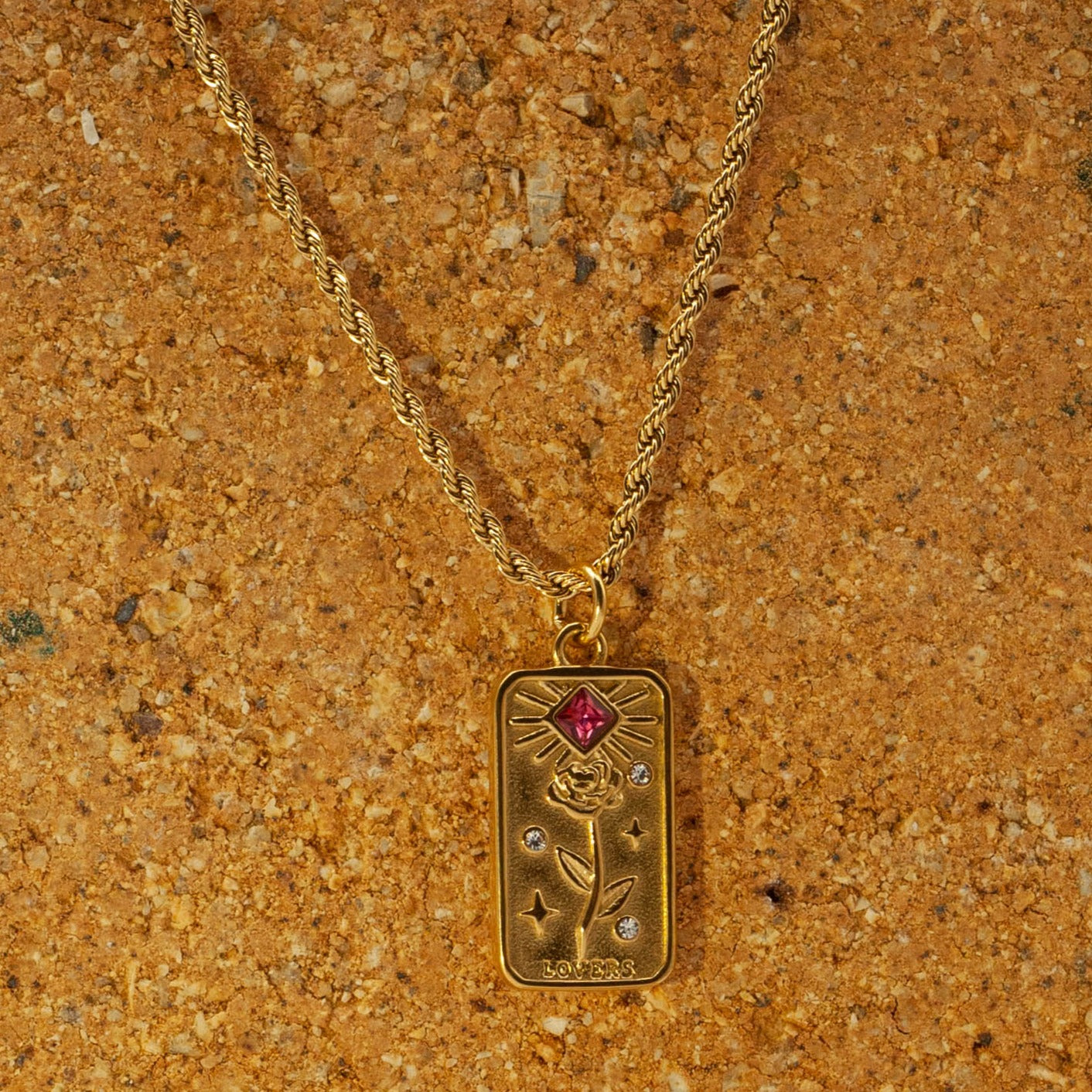 LOVER'S PENDANT NECKLACE