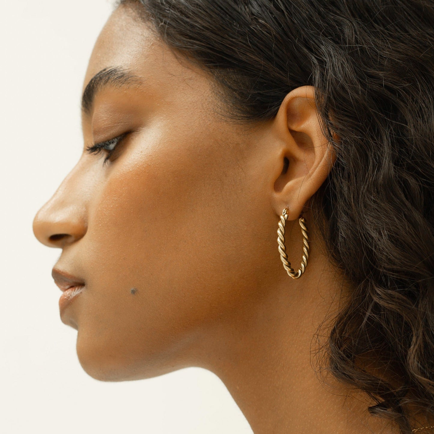 MIRIAM HOOP EARRINGS