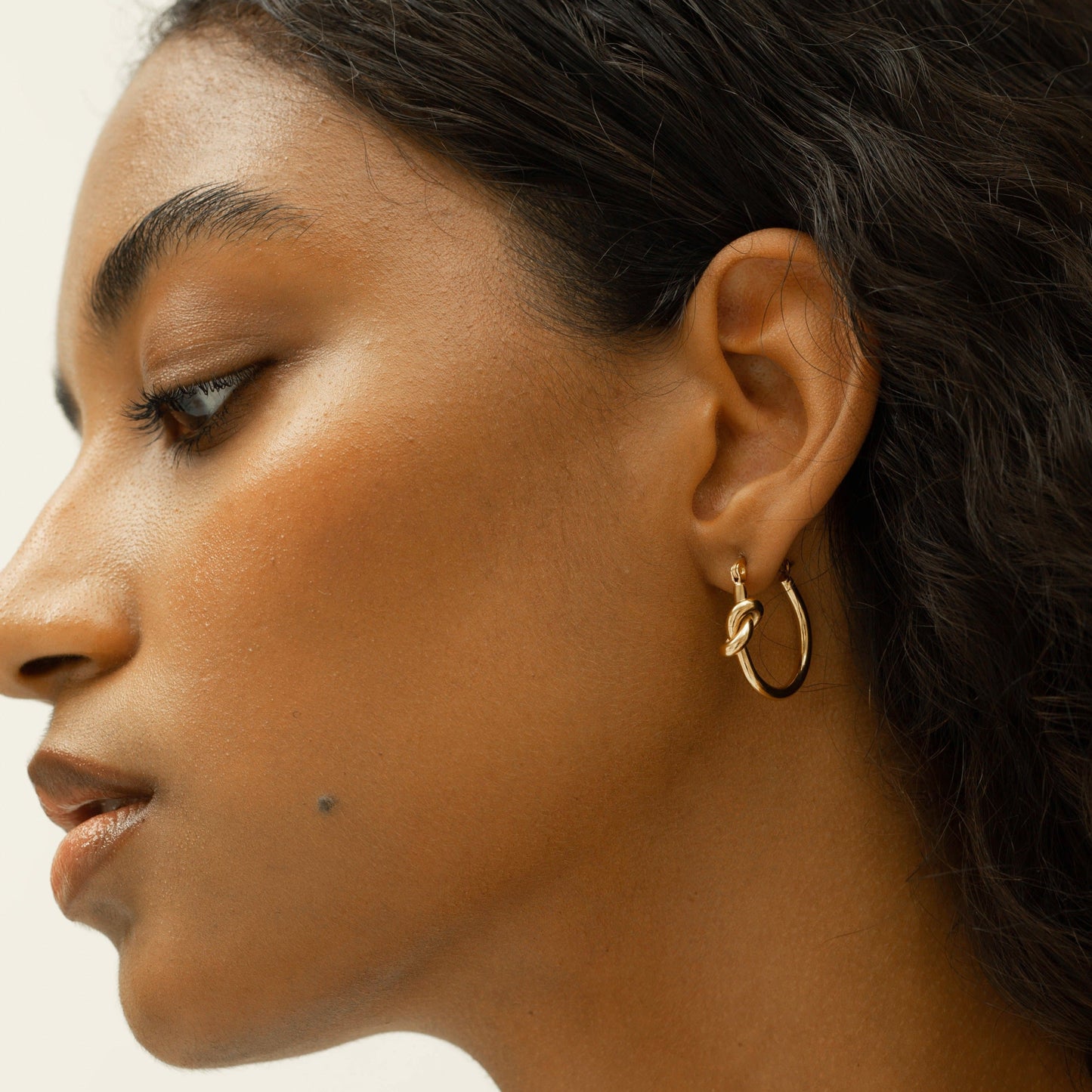 PATRICIA HOOP EARRINGS