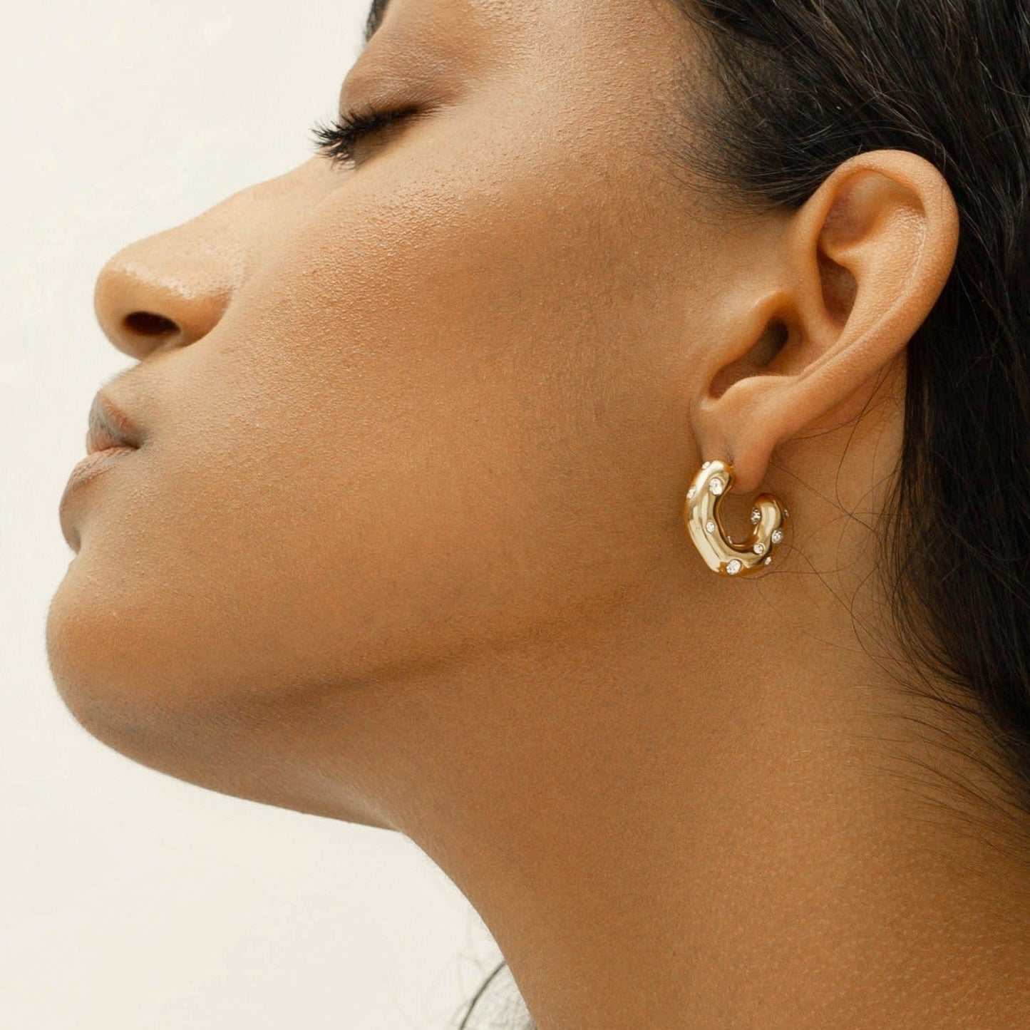 FABIOLA STUD HOOP EARRINGS