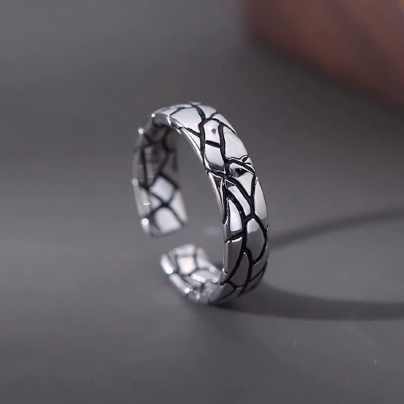 Fashion Minimalist Irregular Twined Rings