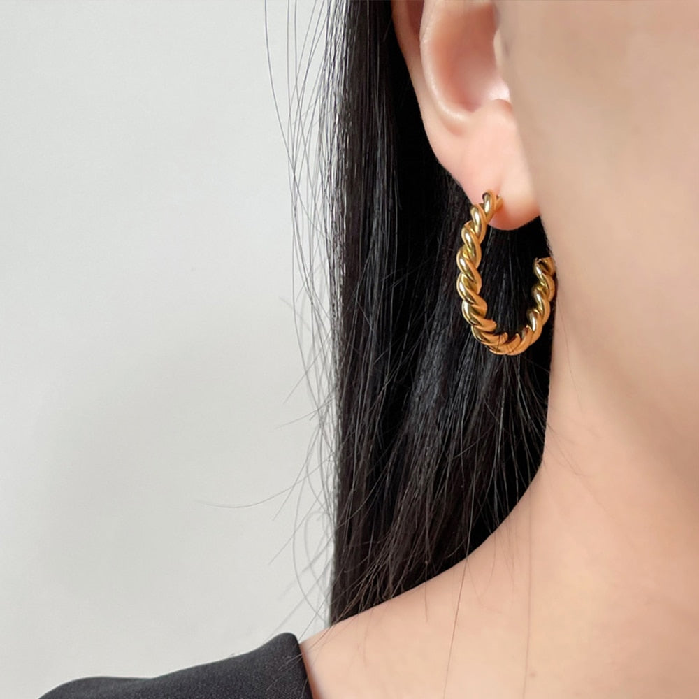 Duva Earrings